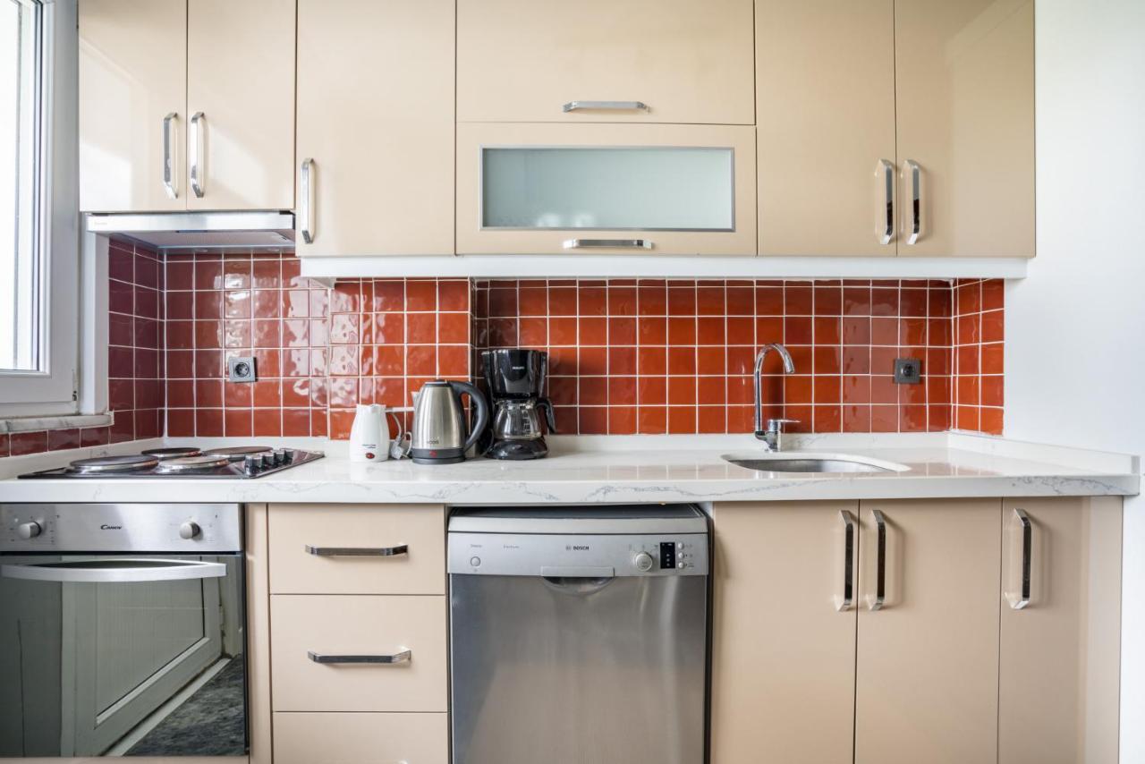 Apartament Spacious Flat Near Caddebostan Coast Stambuł Zewnętrze zdjęcie